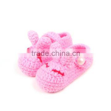 Fashion pink rabbit baby shoe wholesale knitted shoe for baby