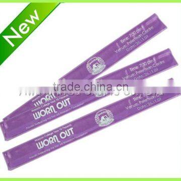 2015 Hot selling printed pvc flocking slap wrist band with oem service