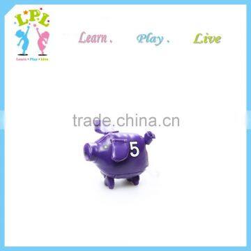 Educational toys cute pig type hacky sack for kids