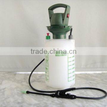 iLOT rechargeable 4.5 L pump preesure sprayer