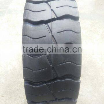 High Quality Smooth Pattern Press on Solid Tyres 15x5x11 1/4 16x7x10 1/2 18x7x12 1/8 for Sale photo-5