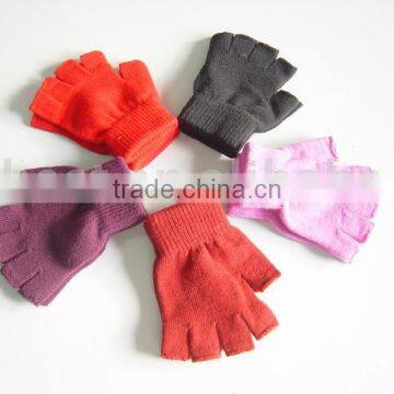 Ladies fingerless magic glove