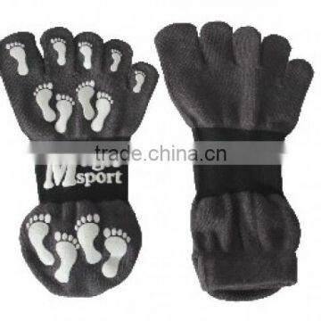 Non-Slip Five Toe Sport Socks photo-2