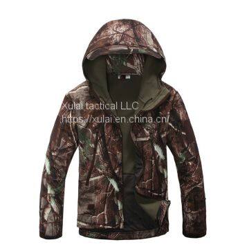 Hunting Realtree camouflage softshell  men's jacket