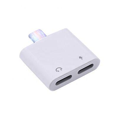 Factory Wholesale Charging audio adapter suitable for Apple mobile phone charging and listening to music