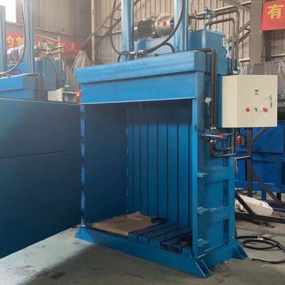 80T Large Size Heavy Weight Vertical Hydraulic Baler for Waste Paper Cardboard Plastic photo-4
