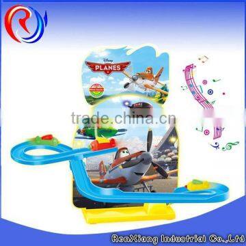 Funny railway car , orbit toy , electric toy race track