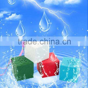 Amazing Sound Super Bass Waterproof Bluetooth Speaker Audio Player Stereo Bluetooth Speaker photo-6