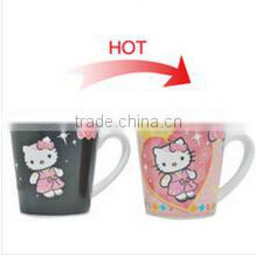 Alibaba china color changing hello kitty magic ceramic cup/mug