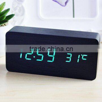 2015 new Hot selling digital LED wooden clock S712 meet CE and Rohs best for gift