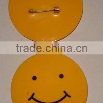 high sale smile face round shape soft pvc plug pin