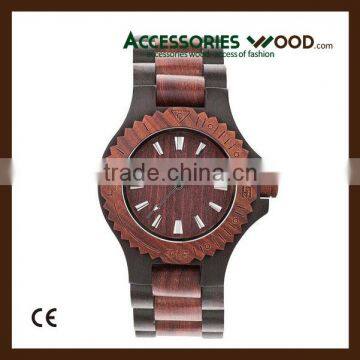 Fashion wooden watch in two tone color with customized colors and logos