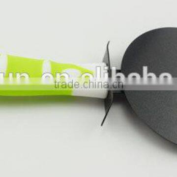 Colorful Kitchen Utensil Stainless Steel Coating Pizza Cutter Pizza Slicer photo-2