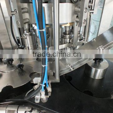 screw capping machine