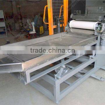Factory Supply Hot Sale Peanut Crusher Chopping Grading Machine photo-3