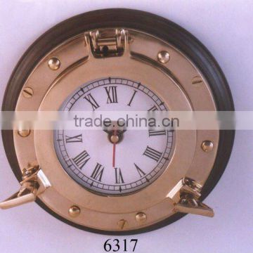 Manufacturer of Nautical Brass Wall Cloack