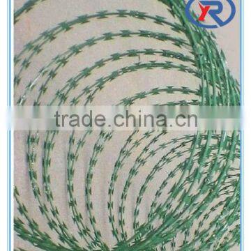 China Cheap Price PVC Coated Barbed Wire photo-3