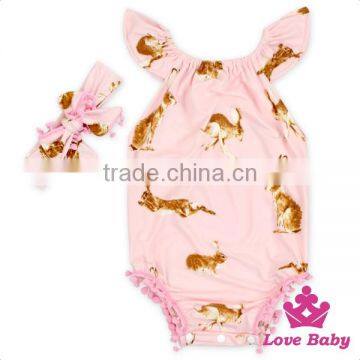 2LLY-097 Lovebaby Wholesale Rabbits Print Girls Easter Day Romper Stylish Pom Pom Jumpsuit Puffy Shoulder Jumpsuit For Kids