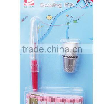 Best selling simple sewing set with ripper and thimble sewing kit