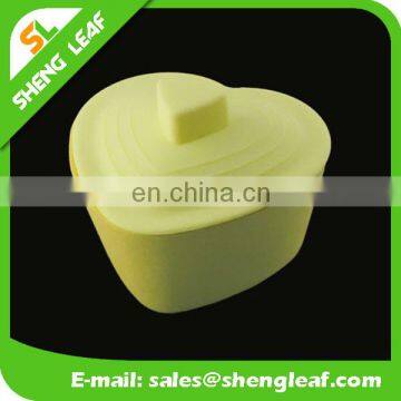 Heart shape foldable Silicone food bowls