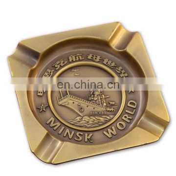 `Custom embossed square metal cigar portable ashtray wholesale