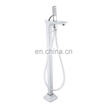 Modern style for home enviroment Freestanding Bathtub Faucet Tub Filler Single Handle Ceramic Brass Handshower