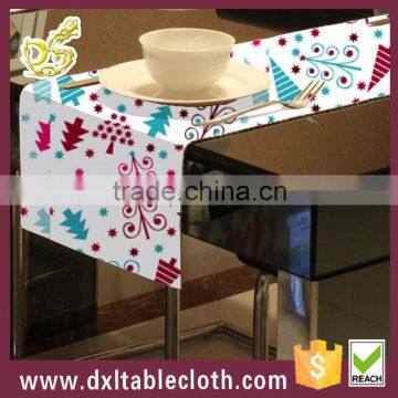 2015 fashion deisgn High Quality christmas plastic table runner