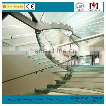 Circular stair glass steps