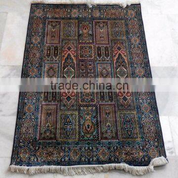 Wholesale beautiful hand knotted rugs handmade pure silk carpet from Jaipur India khatras design