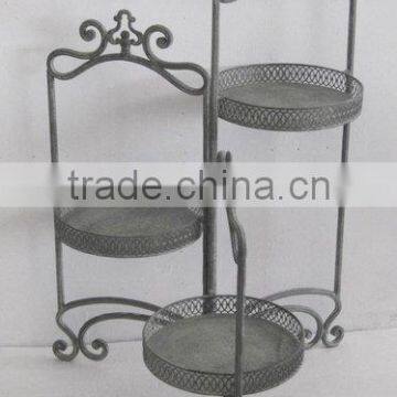 100547F- 3 foldable shelved metal plant holder