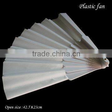 White plastic Fashion fans