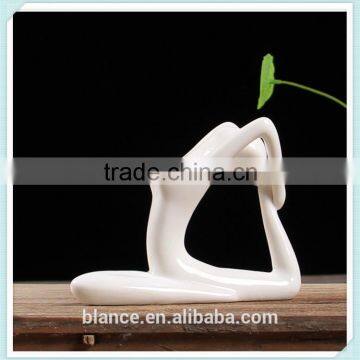 home decoration sexy nude yoga girl figurine in stock