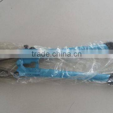 Linyi tianxing good quality of adjustable arm bolt cutter -14" 242