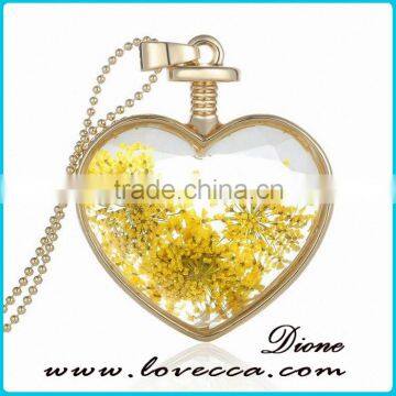 fashion heart shape dry flower glass locket pendant necklace