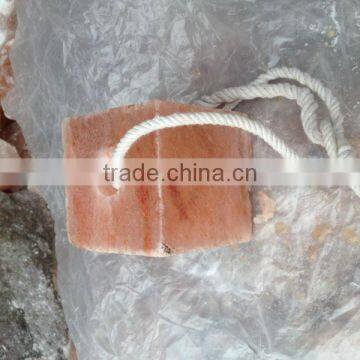 Natural Salt Licks for Animals/ Horse Licking Salt/ Himalayan Salt Licks photo-2