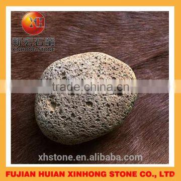 Popular unpolished natural river alveolar pebble stone