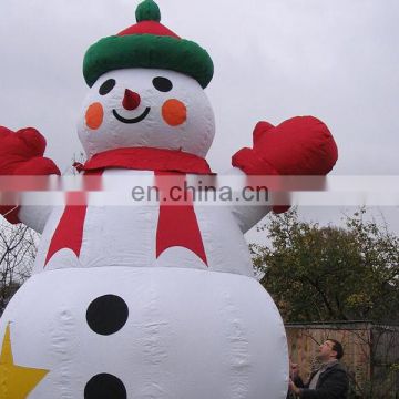 2014 best quality nice design outdoor giant inflatable christmas gift snowman