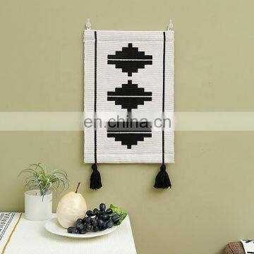 Custom indoor home decor cotton thread woven geometric pattern printing wall hanging tapestry with hand-knotted tassels