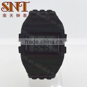 Hot selling LCD watch with black color