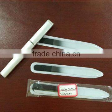 Glasses nail file for nail polishing