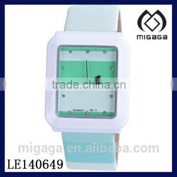 fashion wholesale girls watches with rectangle watch case green and blue color