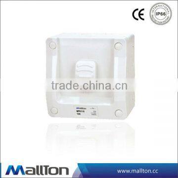 electric low voltage isolator