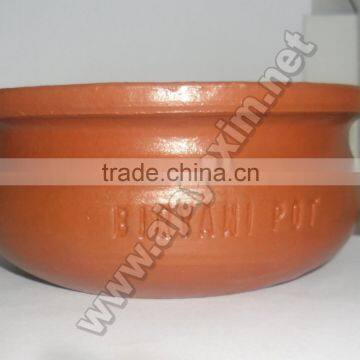 Suppliers of clay pot