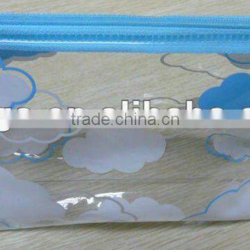 PVC waterproof packing bag /Transparent pvc beach bag /Cosmetic bag / Promotional pvc bag/zipper top pvc bags.