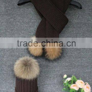 Wholesale winter hot fashion lady wool fur scarf with ball
