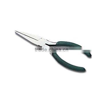 Flat nose plier