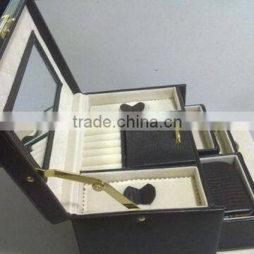Cosmetic Box Packaging, Handle-type Foldable Cosmetic Gift Set Packaging Box photo-4