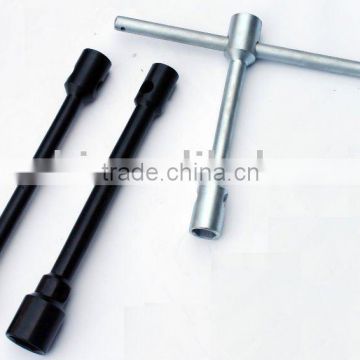 Wheel wrench