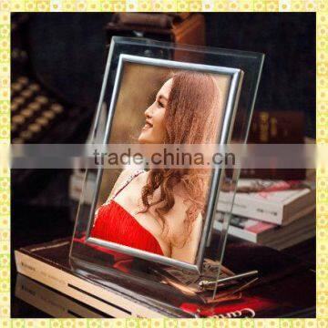 Delicate Silk Screen Crystal Photo Frame For Party Give Away Gifts