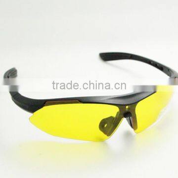 polarized sport cycling sunglasses popular with man